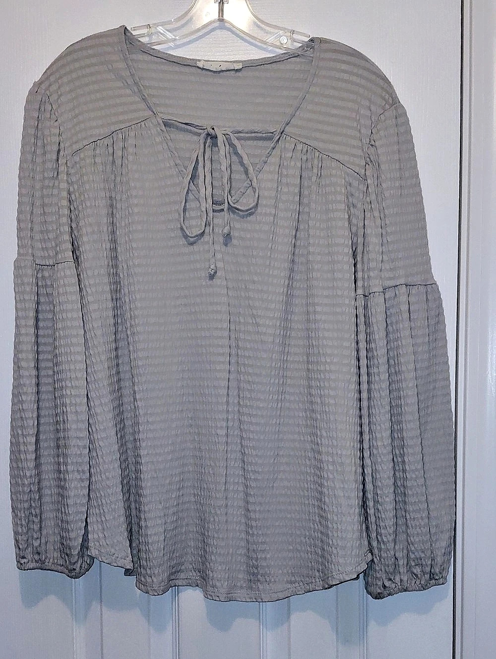 Gray Tie-Front Blouse Like New